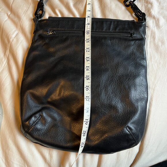 Matt & Nat black vegan shoulder bag - Picture 7 of 7